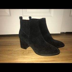 Steve Madden NOA Waterproof Black Suede boots